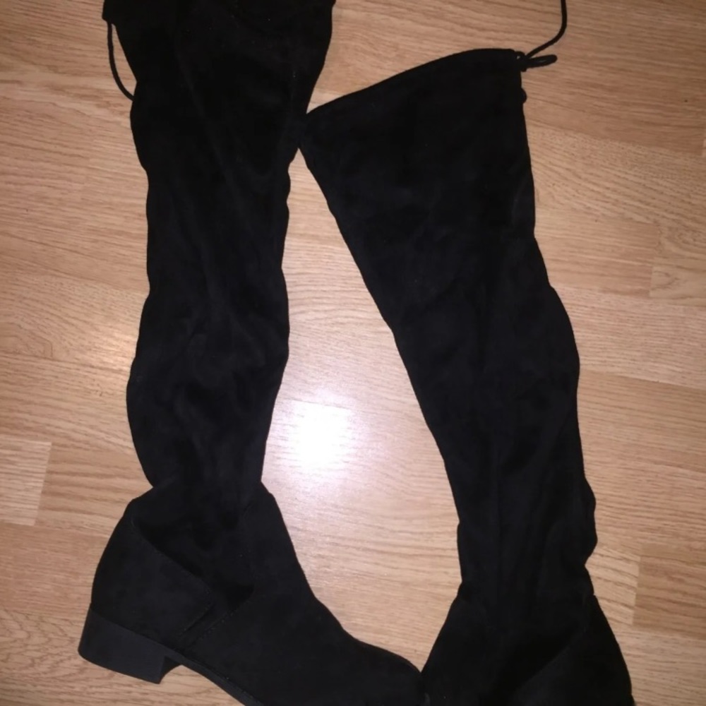 Black Tie Back Knee High Boots